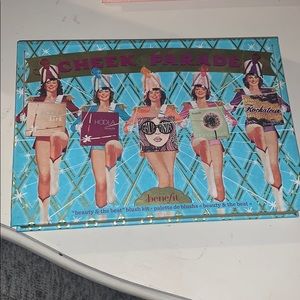 Benefit cheek parade! Never used ! No brush